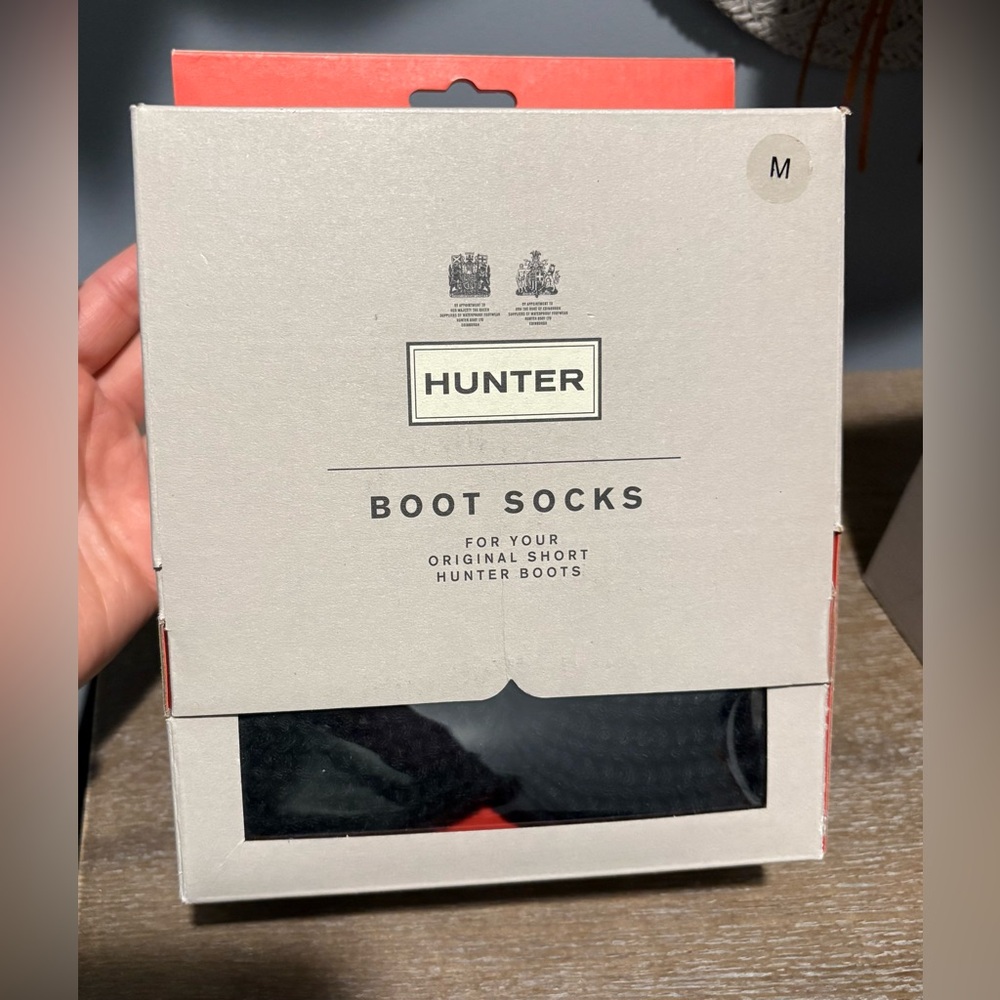 Brand: Hunter Size: M boot inserts fleece/knit brand new